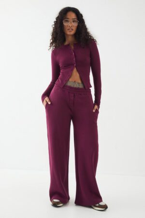 Dam DSGN Studio Broderi Henley Joggers | Plum | Storlek 2XL