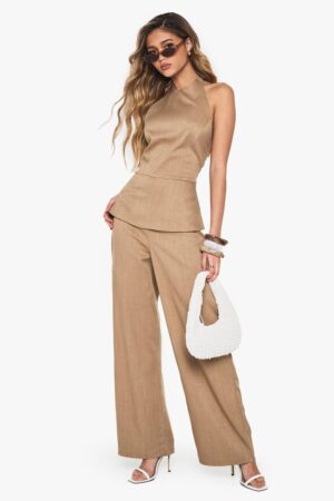 boohoo Dam Skräddarsydd jumpsuit med hög krage och västinspirerad design | Stone | Storlek 42