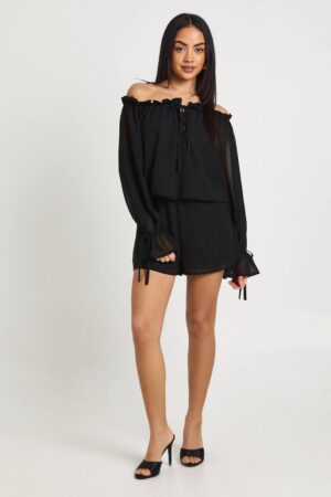 boohoo Dam Chiffon-jumpsuit med långa ärmar och volangdetaljer | Black | Storlek 44