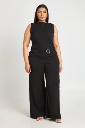 boohoo Dam Plus Jumpsuit Med Vida Ben, Bälte Och Gulddetaljer | Black | Storlek 48