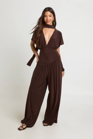 boohoo Dam Slinky Jumpsuit Med Ängelärmar Och Vida Ben | Chocolate | Storlek 44