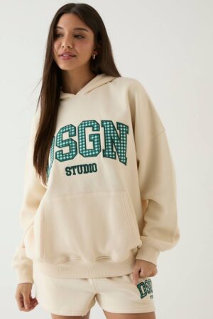 Dam Dsgn Studio Rutig Applikation OverStorlekd Hoodie | Grädde | Storlek Medium
