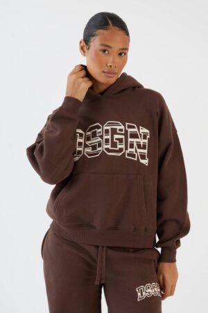 Dam Dsgn Studio Randig Applikation OverStorlekd Hoodie | Dark Chocolate | Storlek Medium