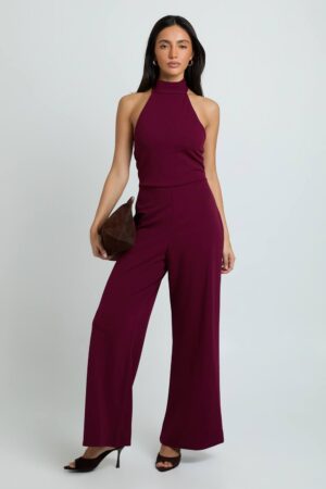 boohoo Dam Jersey Crepe Jumpsuit Med Knytdetalj I Nacken Och Vida Ben | Röda Bär | Storlek 44