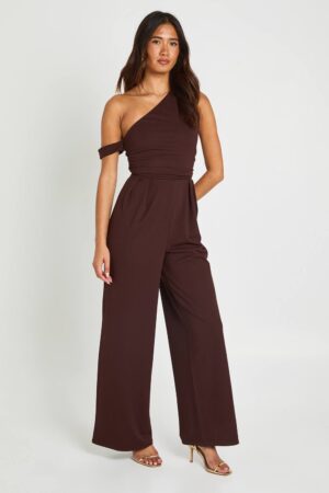 boohoo Dam Jumpsuit Med En Axel I Jersey Crepe Och Vida Ben | Choklad | Storlek 44