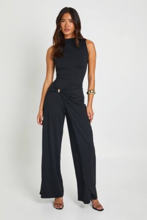 boohoo Dam Rynkad Jumpsuit Med Hög Hals, Omlottdetalj I Midjan Och Vida Ben | Svart | Storlek 44
