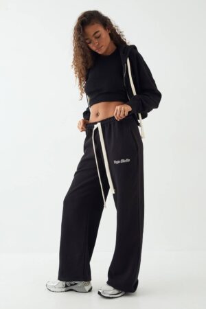 Dam DSGN Studio Contrast Drawcord Raka Joggers | Black | Storlek Small
