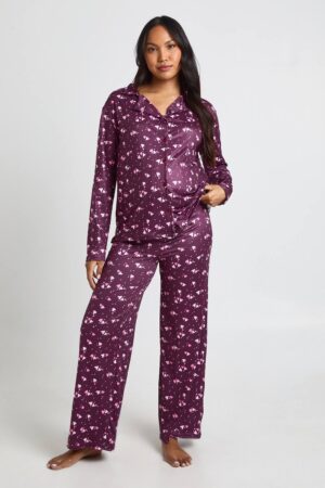 boohoo Dam Mammakläder Hjärtmönstrad Långärmad Skjorta & Byxor Pyjamasset | Vinröd | Storlek 42